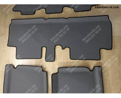 EVA килимки на Toyota Avensis Verso 2001-2009