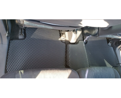 EVA килимки на Toyota Avensis Verso 2001-2009
