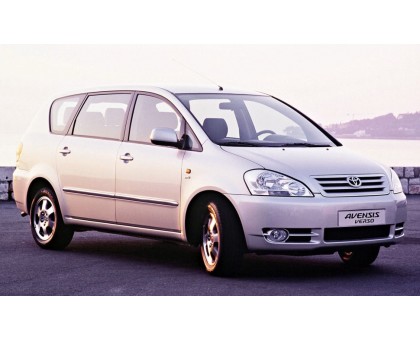 EVA килимки на Toyota Avensis Verso 2001-2009