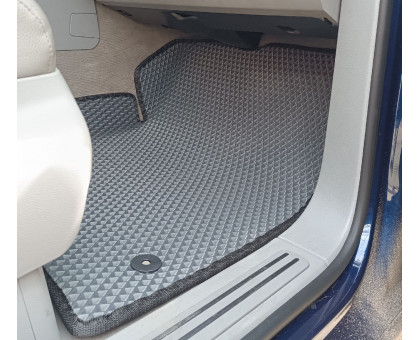 EVA килимки на Volkswagen Touareg 2002-2009